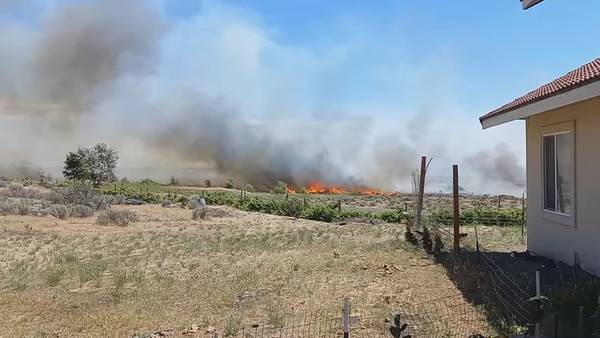 VIDEO: Wildfire forces evacuations near Soap Lake in Grant County