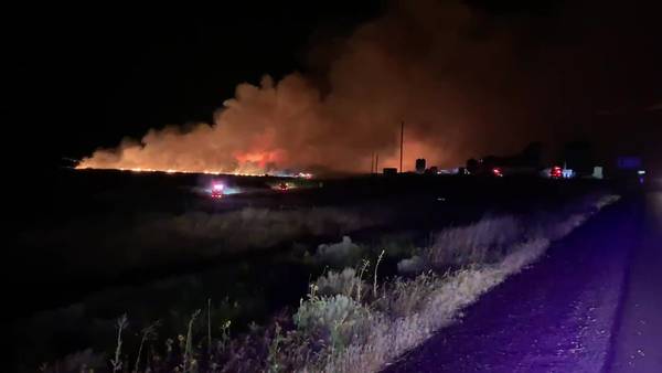 RAW: Riparia Fire burning near Hay, Washington