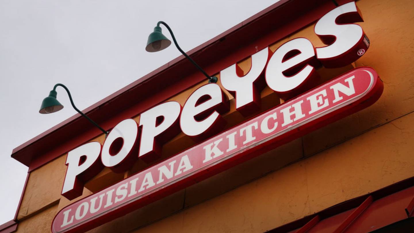 Popeyes Serves Up $2.49 Quarter-Pound Popcorn Shrimp Deal - Chew Boom