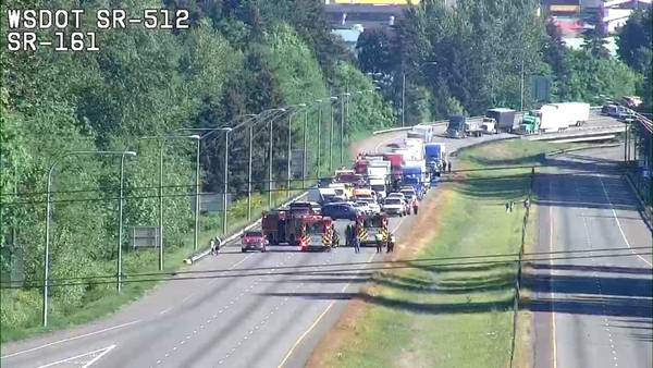 Eastbound SR 512 near Puyallup reopens after crash involving propane truck