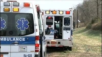 Police: Man hijacks ambulance with 3-year-old son inside, leads chase