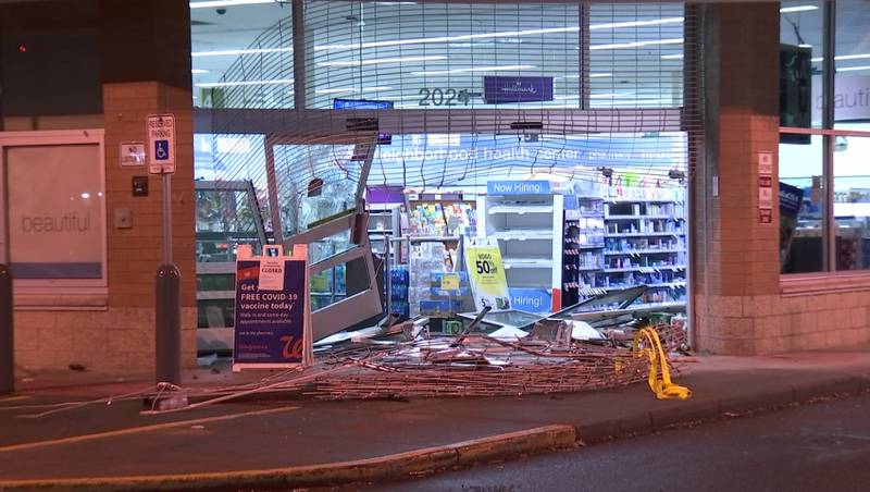 Tacoma police are investigating after thieves used a truck to smash into a drugstore in an attempt to steal an ATM.