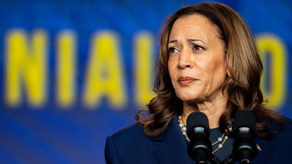 Kamala Harris chooses VP running mate; Tim Walz selected