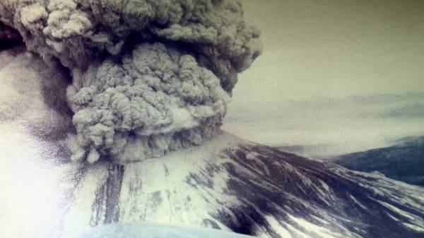 PHOTOS: Never before seen photos of Mount St. Helens eruption