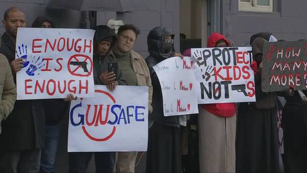 VIDEO: West Seattle community rallies for teen fatally shot, ending gun violence