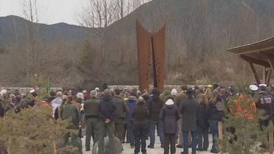 Ceremony, memorial mark 10 years since 43 killed in massive Oso landslide