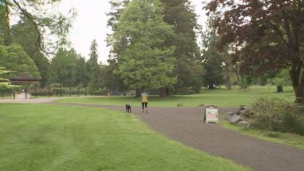 Police looking for suspect who shot woman near rose garden in Point Defiance Park