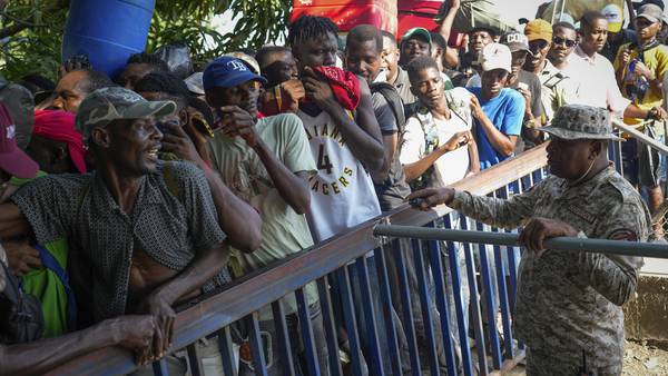 Dominicans vote in general elections with eyes on crisis in neighboring Haiti