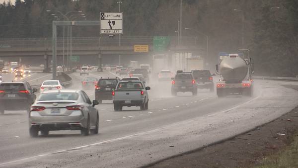 Holiday travelers hit the roads as rain, snow expected in mountain passes