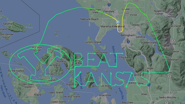 Local pilot, BYU fan spells out ‘BEAT KANSAS’ with flight path over San Juans