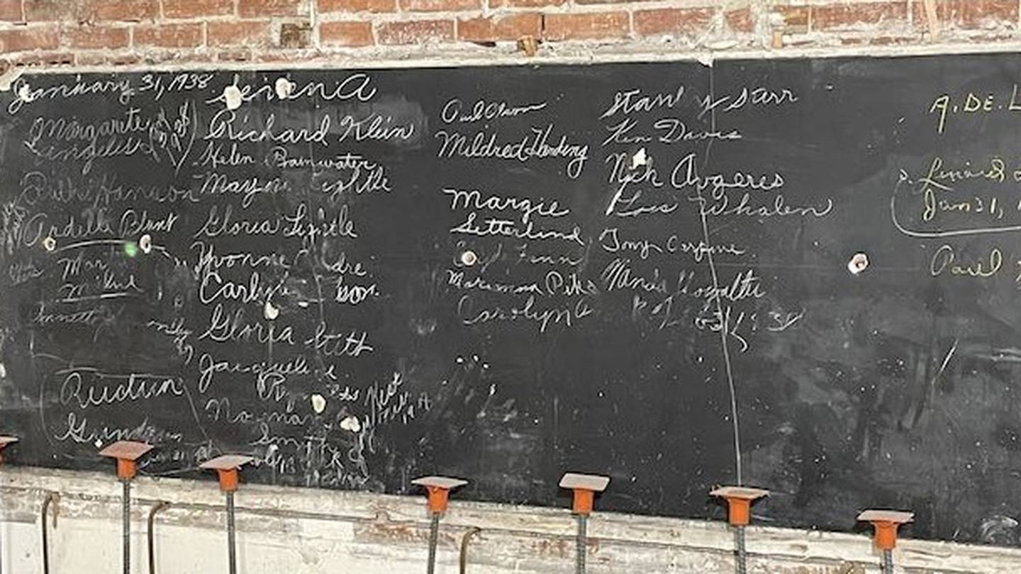 School Blackboard Chalk at Rs 60/piece, Blackboard Chalk in Eluru