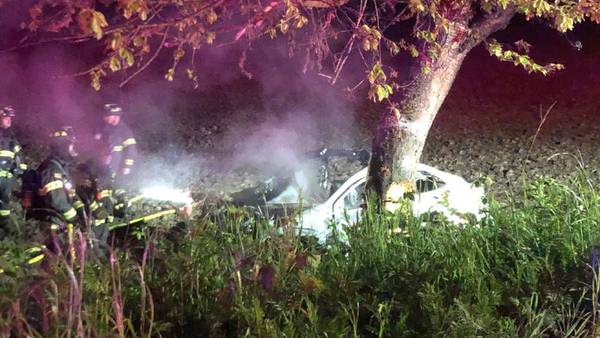 Fatal crash closes stretch of major road in Auburn