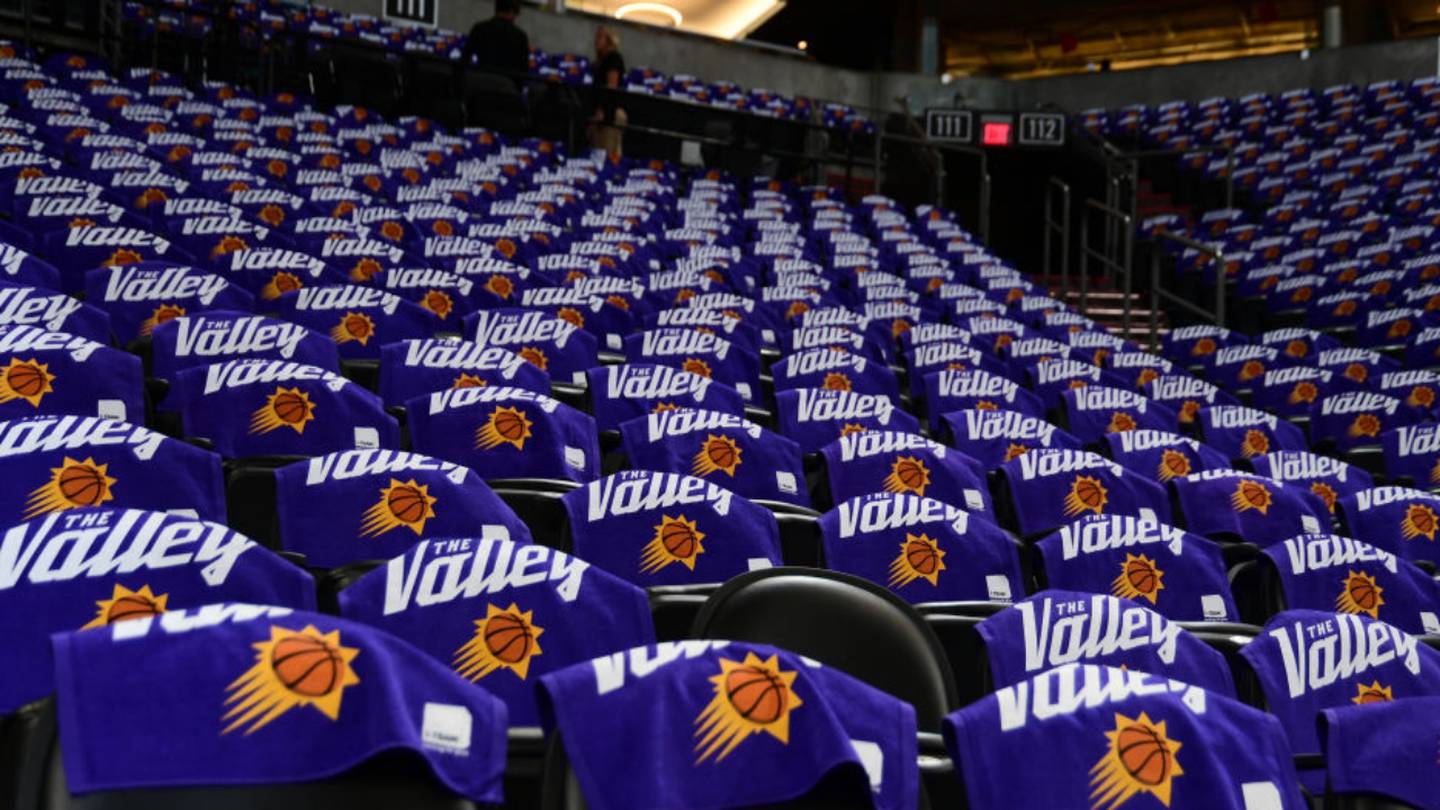 Phoenix Suns Fans Were On One For Game 2 Win 
