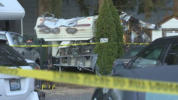 VIDEO: Man found dead after Arlington RV fire