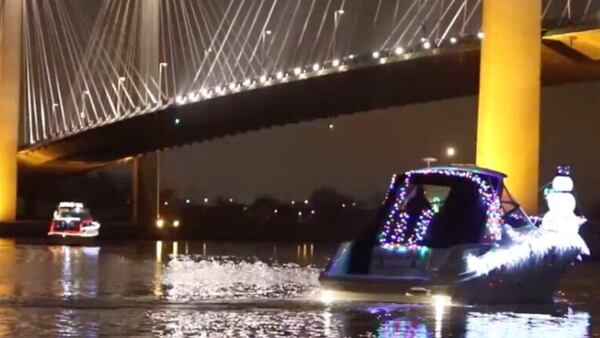 Columbia River lit up by charismas boat parade lights