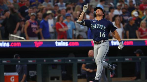 Cal Raleigh homers twice as Mariners stay hot and topple Red Sox 6-2