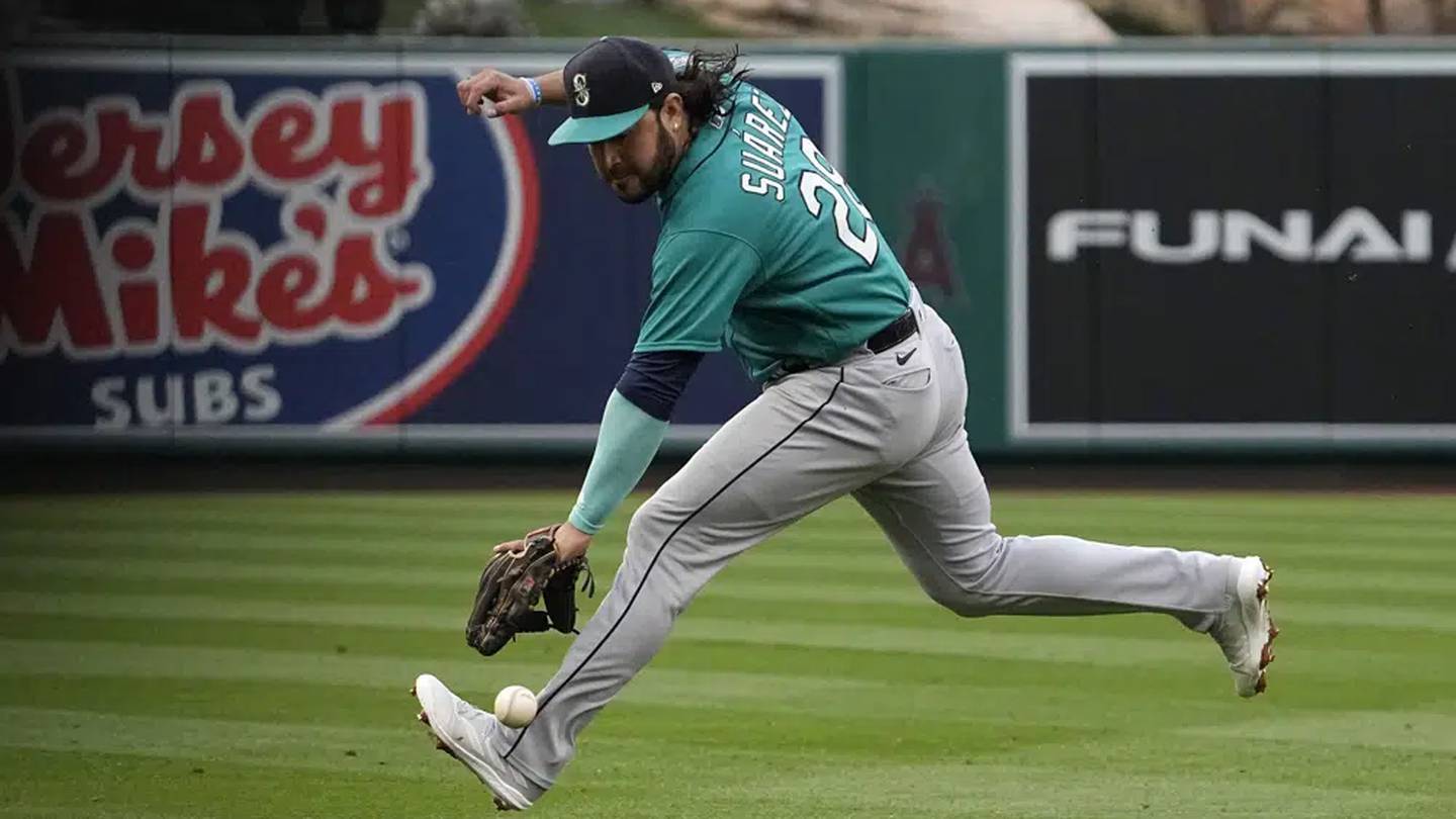 Cal Raleigh homers twice as Mariners beat Angels - The Japan News