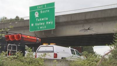 I-405 overpass hit by backhoe in 2022 will finally get torn down this weekend
