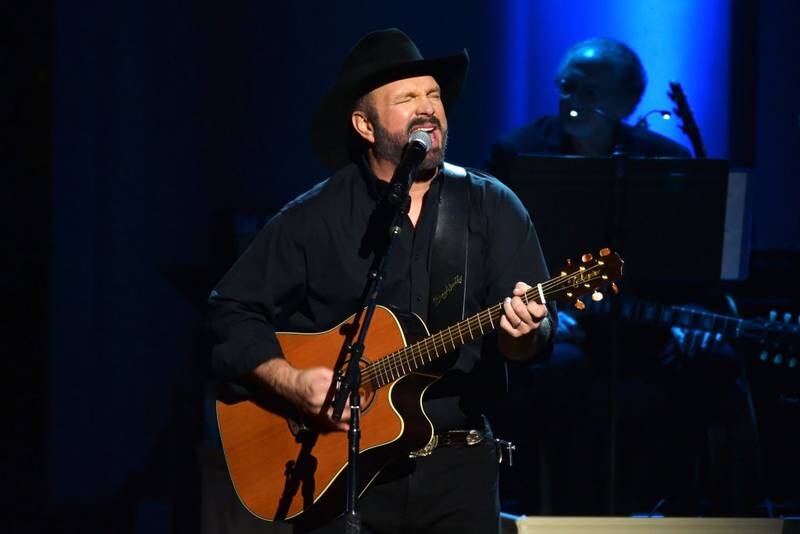WASHINGTON, DC - MARCH 04: Garth Brooks performs at The Library of Congress Gershwin Prize tribute concert at DAR Constitution Hall on March 04, 2020 in Washington, DC. (Photo by Shannon Finney/Getty Images)