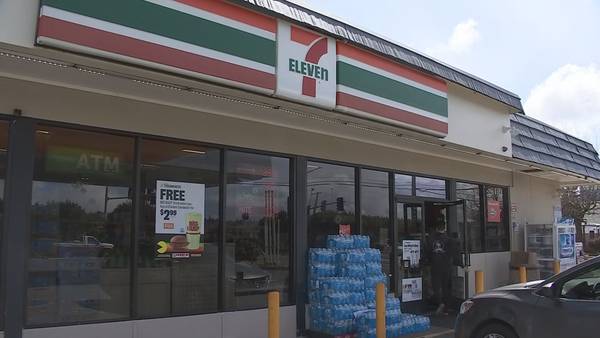 Consecutive armed robberies happen at Burien 7-Eleven stores on same night