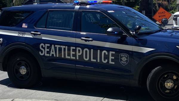 Man attacked with machete walks 30 minutes to clinic in Seattle