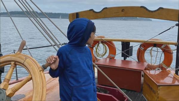 Gets Real: Snohomish County program introduces Latino kids to ‘joy of sailing’