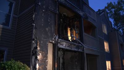 PHOTOS: Fire damages units at Mukilteo apartment building