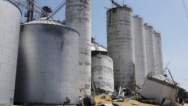 Iowa man killed when grain silo collapses