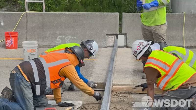 Crews are replacing worn expansion joints  on southbound I-5 from I-90 to Spokane Street.