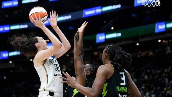 Breanna Stewart scores 32 points, Sabrina Ionescu adds 25 as Liberty defeat Storm 98-85