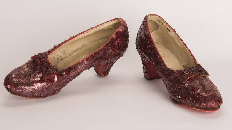 A man pleaded guilty Friday in Minneapolis, Minnesota to stealing a pair of ruby slippers from a museum in 2005 that were worn in the “Wizard of Oz.”