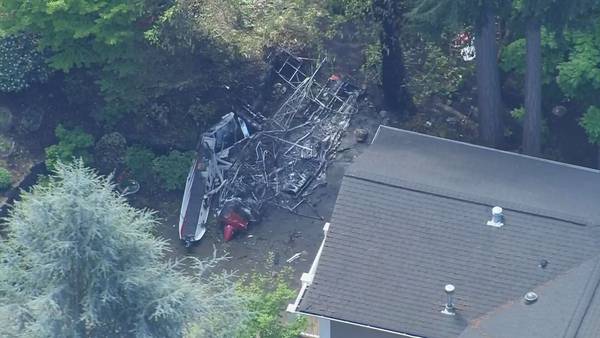 Two injured after small floatplane crashes next to house in Lakewood
