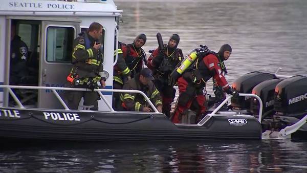 VIDEO: Driver believed to have fallen into water after crash on Ship Canal Bridge