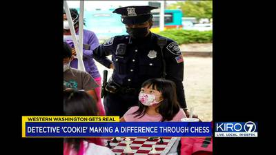 SPD detective using chess to help teach kids life lessons