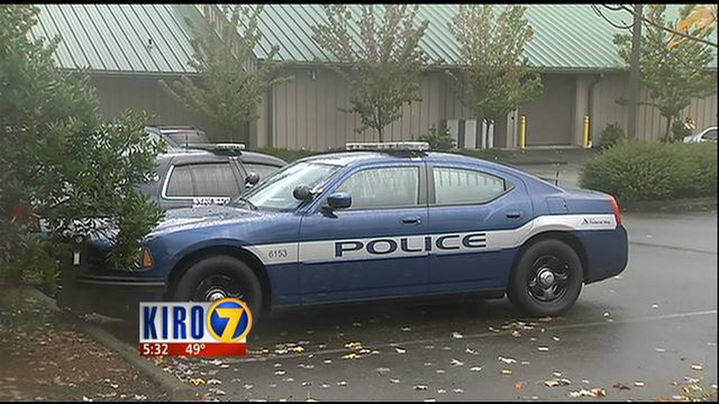 Sex Offender Accused Of Impersonating Police Officer In Federal Way Kiro 7 News Seattle 9356