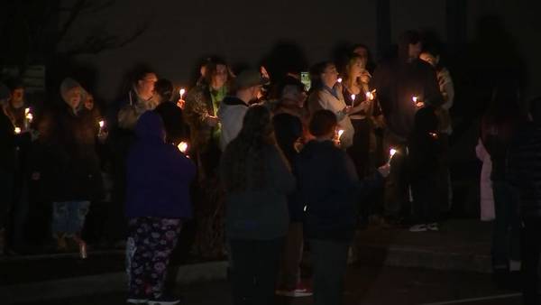 Candlelight vigil held in honor of Arlington parents killed by suspected DUI driver