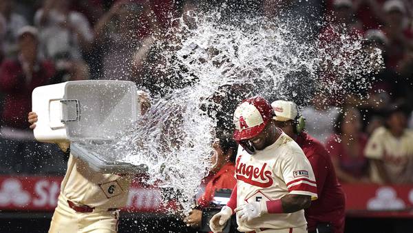 Willie Calhoun hits 2nd homer of the night in 10th inning, walking off Angels’ 6-5 win over Mariners