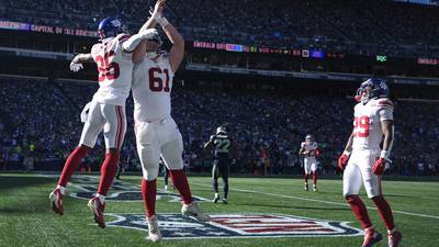 Giants use strong performance from Daniel Jones and late TD on blocked kick to beat Seahawks 29-20