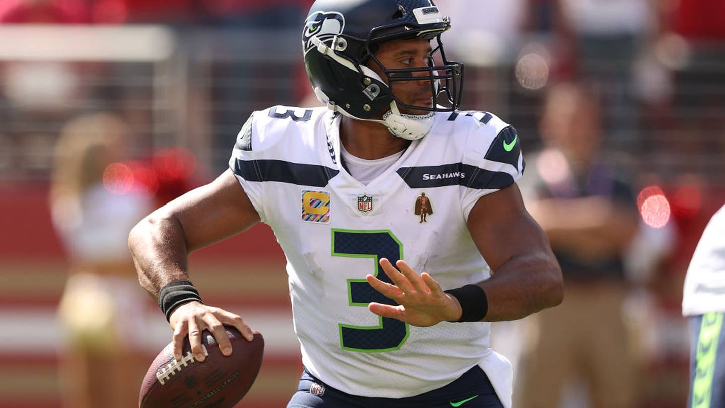 Seahawks agree to trade Russell Wilson to Denver - Tofino-Ucluelet