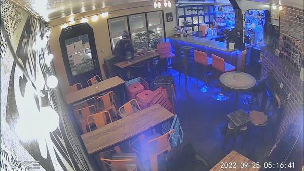 VIDEO: Burglar smashes through window at West Seattle restaurant