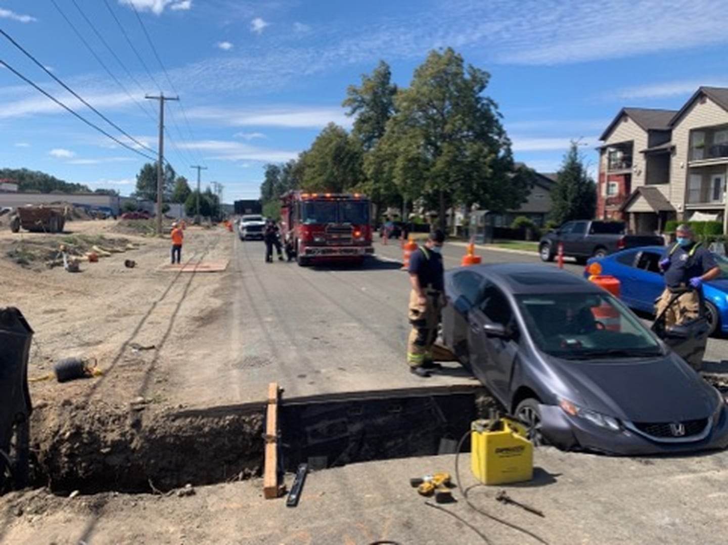 DUI suspect drives into trench in Puyallup