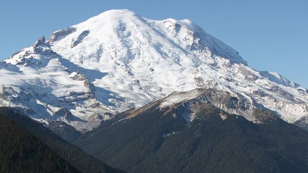 Mount Rainier National Park hiking reservations now online only. Here’s how it works