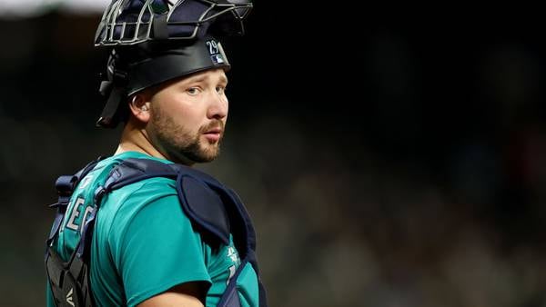 Seattle Mariners’ Raleigh and Moore earn spots as Gold Glove Award finalists