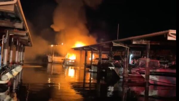 VIDEO: Several boats catch fire near Seward Park