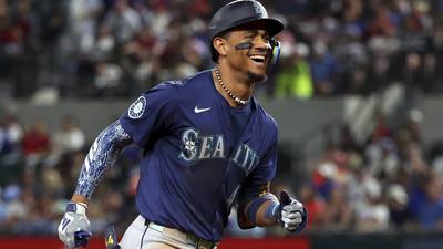 Julio Rodríguez homers twice for wild card-chasing Seattle and Kirby beats Rangers again in 8-2 win