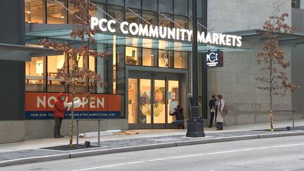 VIDEO: Crime a concern as grocery store opens in Downtown Seattle
