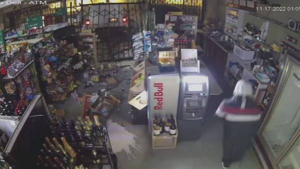 Madrona Market facing thousands in damages after smash-and-grab burglary