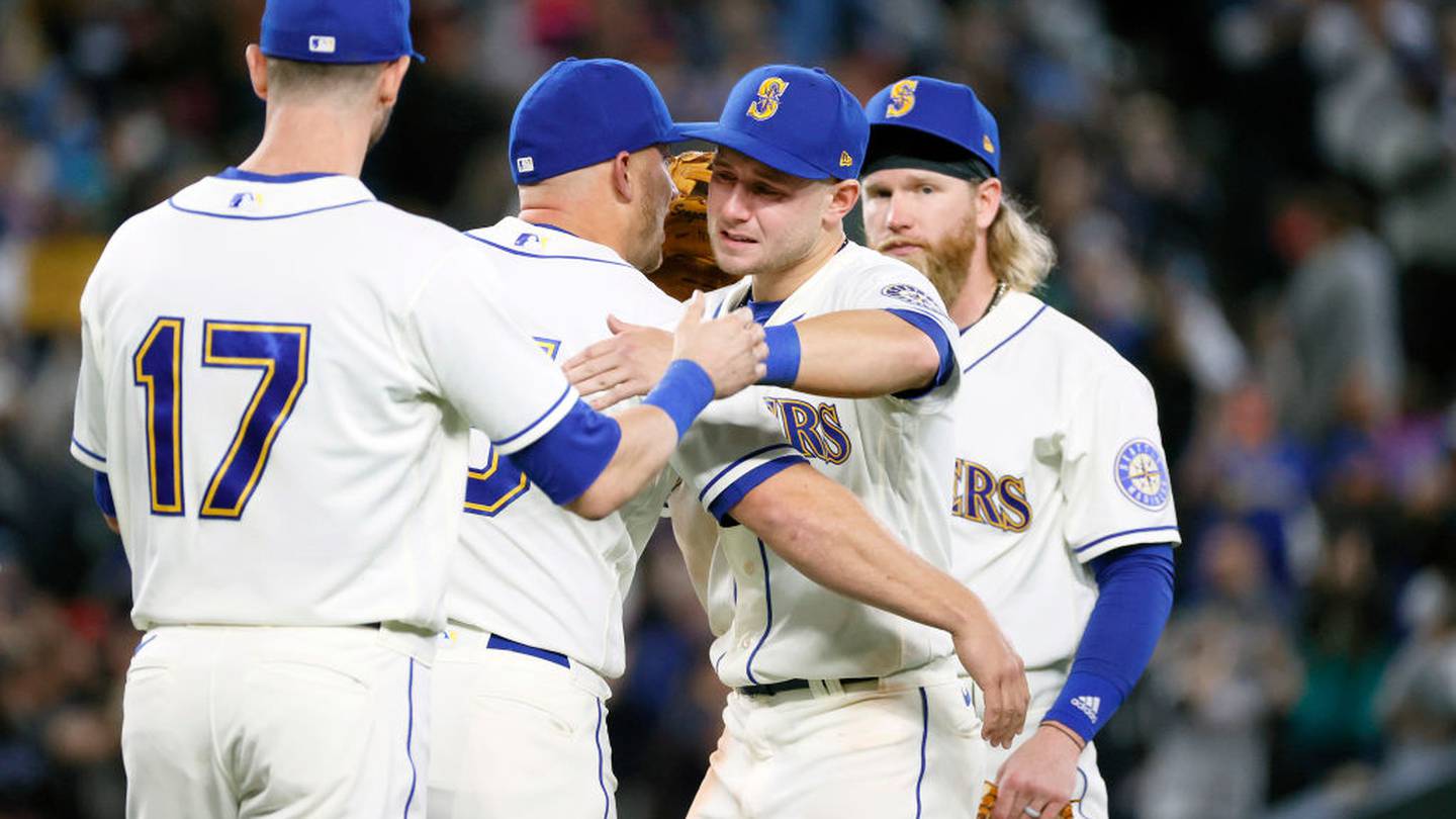 Mariners lose to Angels 7-3 as playoff drought continues - Seattle