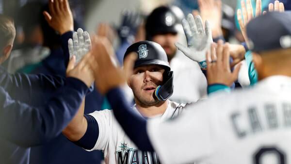 France has 5 hits, 5 RBIs as Mariners outslug Royals 13-7
