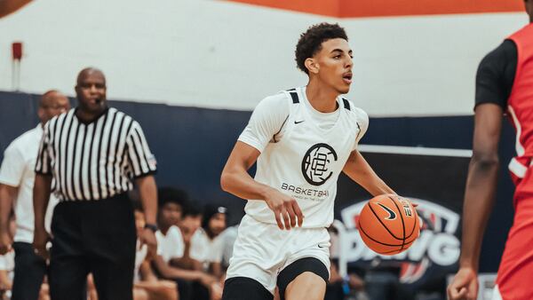 Justin Pippen, Scottie Pippen's youngest son, commits to Michigan